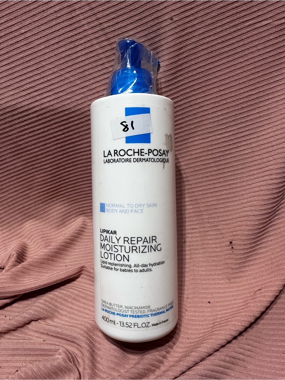 La Roche-Posay Lipikar Daily Repair Moisturizing Lotion — White & Blue